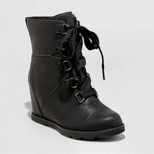 Size 8.5W | Universal Thread Katherine | Lace up covered wedge boot | NWOT